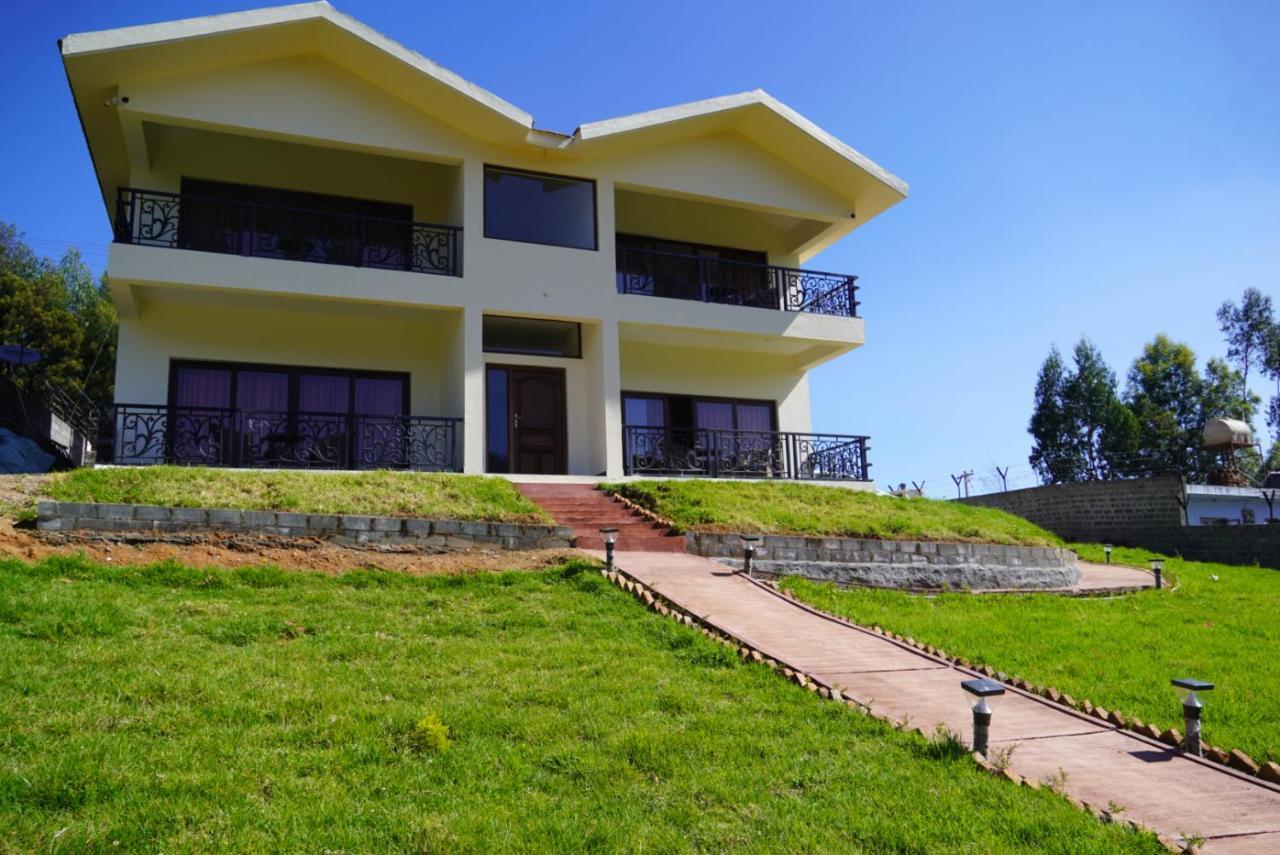 Acorn House Hotel อูตี ภายนอก รูปภาพ