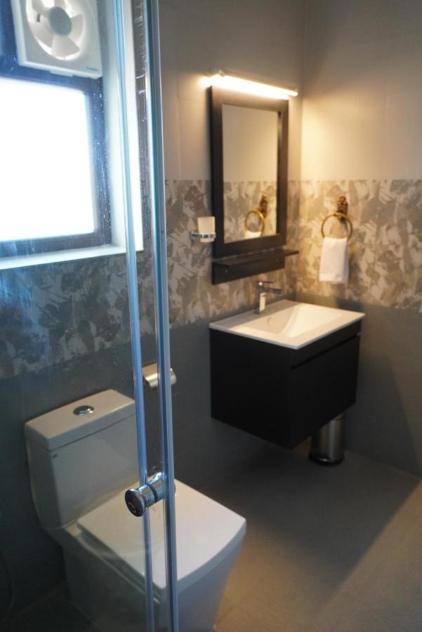 Acorn House Hotel อูตี ภายนอก รูปภาพ