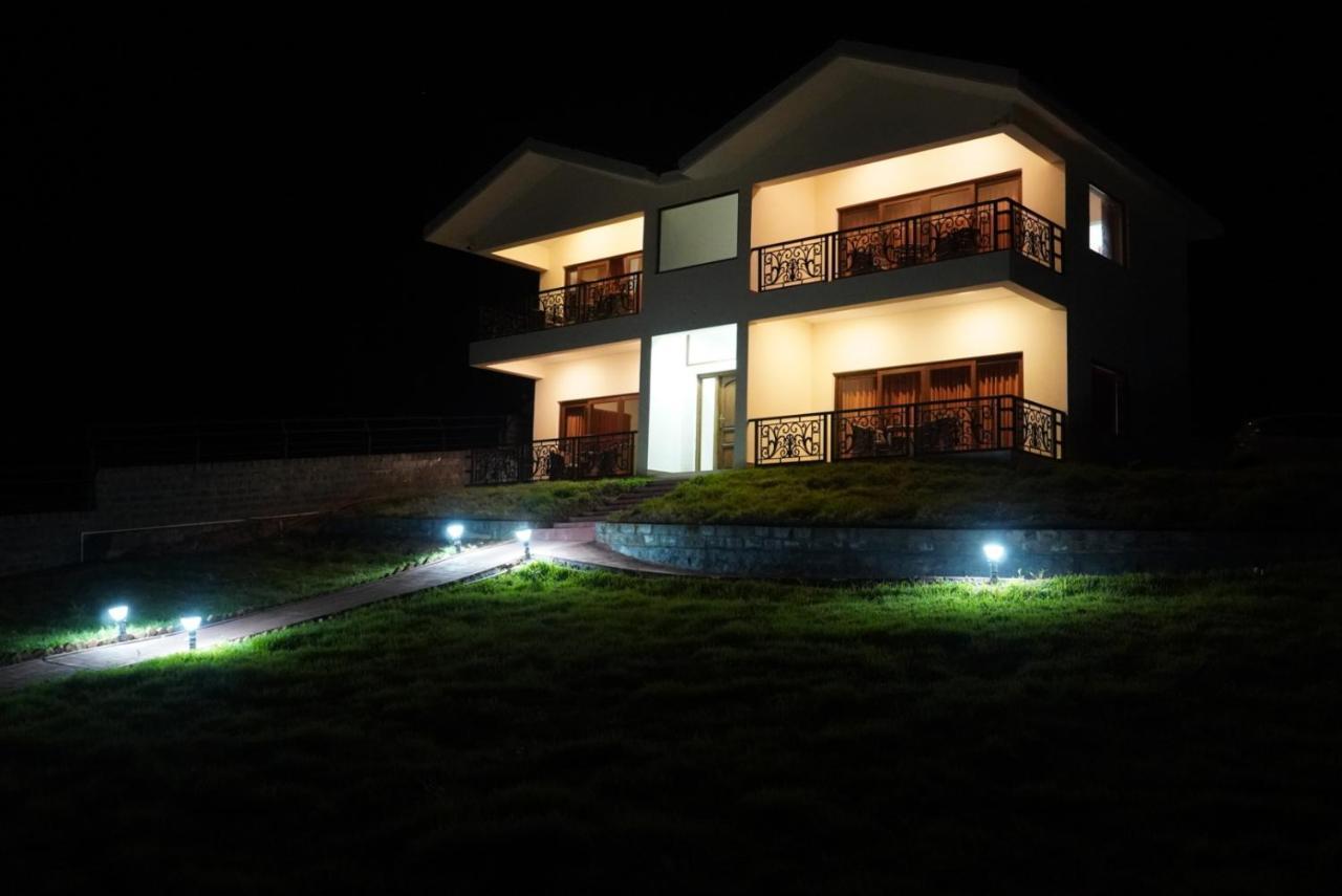 Acorn House Hotel อูตี ภายนอก รูปภาพ