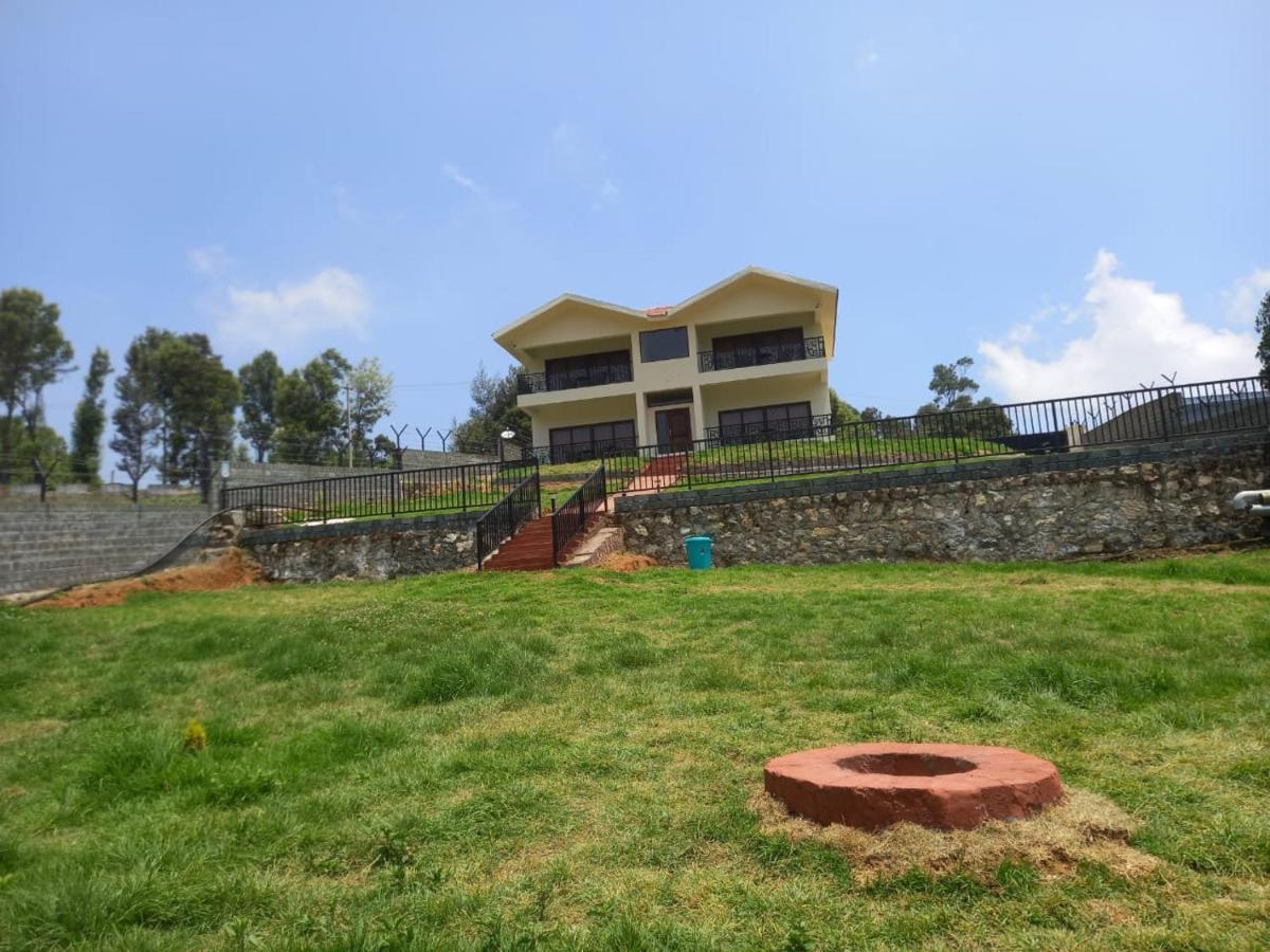 Acorn House Hotel อูตี ภายนอก รูปภาพ