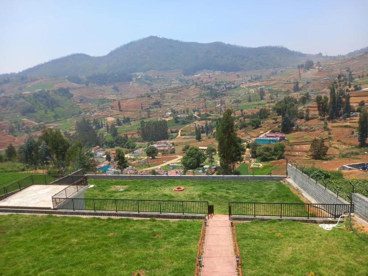 Acorn House Hotel อูตี ภายนอก รูปภาพ